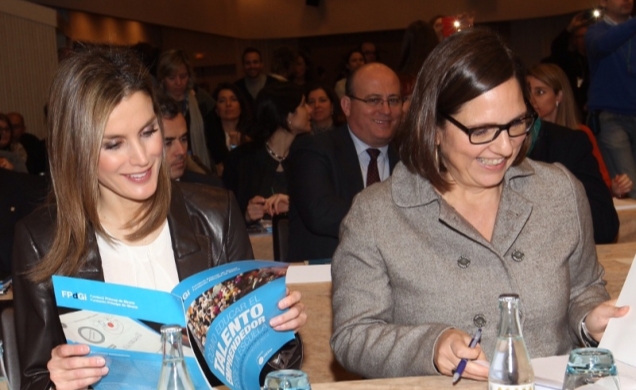 La Princesa de Asturias y de Girona junto a Mónica Margarit, directora general de la Fundación Príncipe de Girona